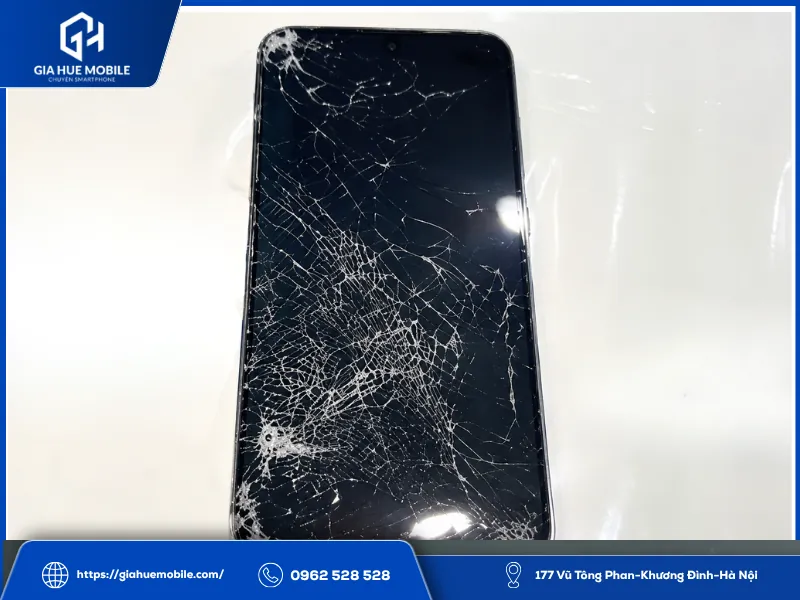 Samsung Galaxy S23 Bị Vỡ Màn Hình