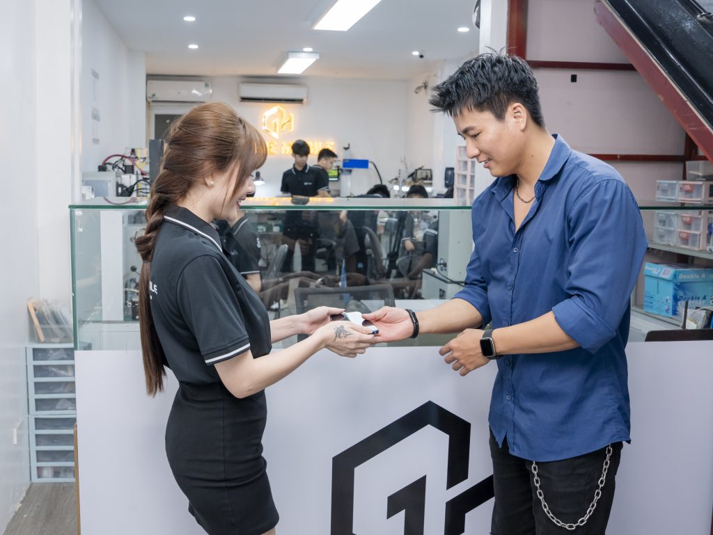 Thay kính điện thoại realme 14 5G