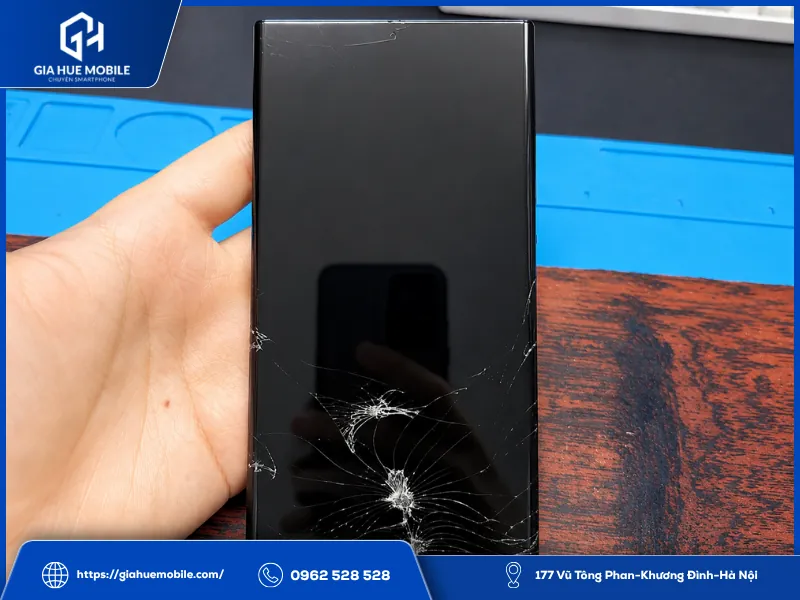 Dấu Hiệu Samsung S23 Ultra Cần Thay Mặt Kính