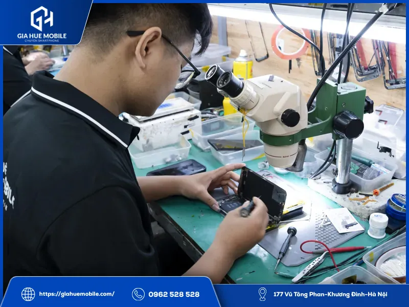 Kinh Nghiệm Chọn Nơi Thay Màn Hình iPhone Chính Hãng