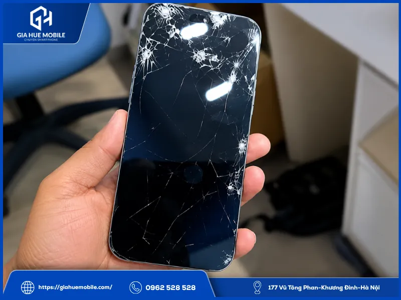 Trường Hợp iPhone 17 Pro Max Chỉ Cần Ép Kính