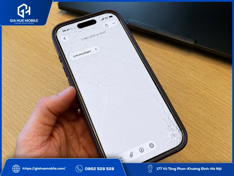 iPhone 17 Pro Vỡ Mặt Kính Có Nên Dùng Tiếp Không