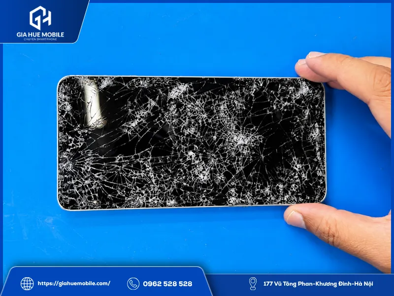 Oppo A5 Pro rơi vỡ va đập mạnh