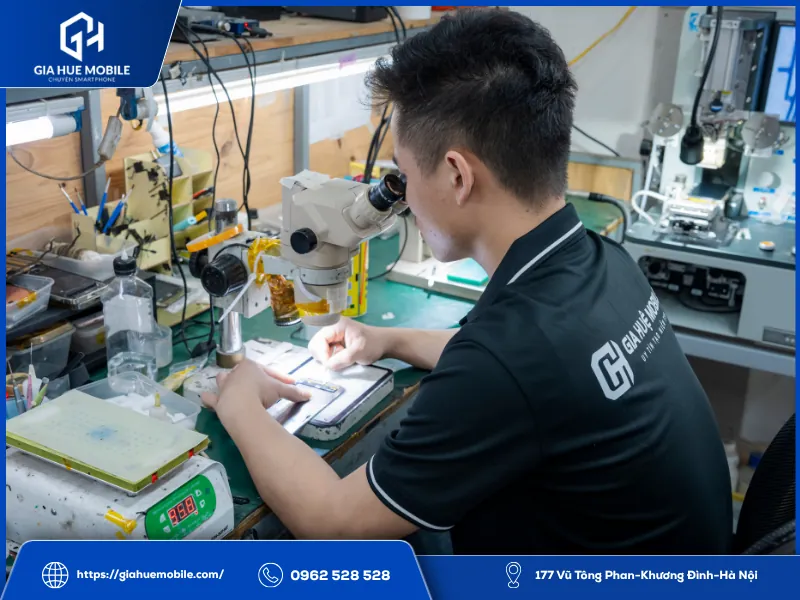 Tiếp Nhận Máy Và Kiểm Tra Trạng Thái Ban Đầu
