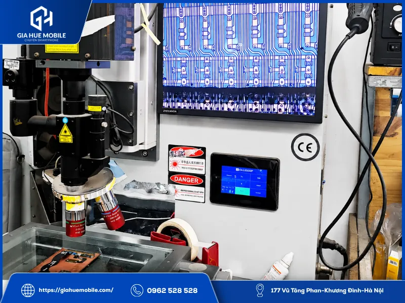 Cơ chế bắn laser xử lý sọc màn hình điện thoại