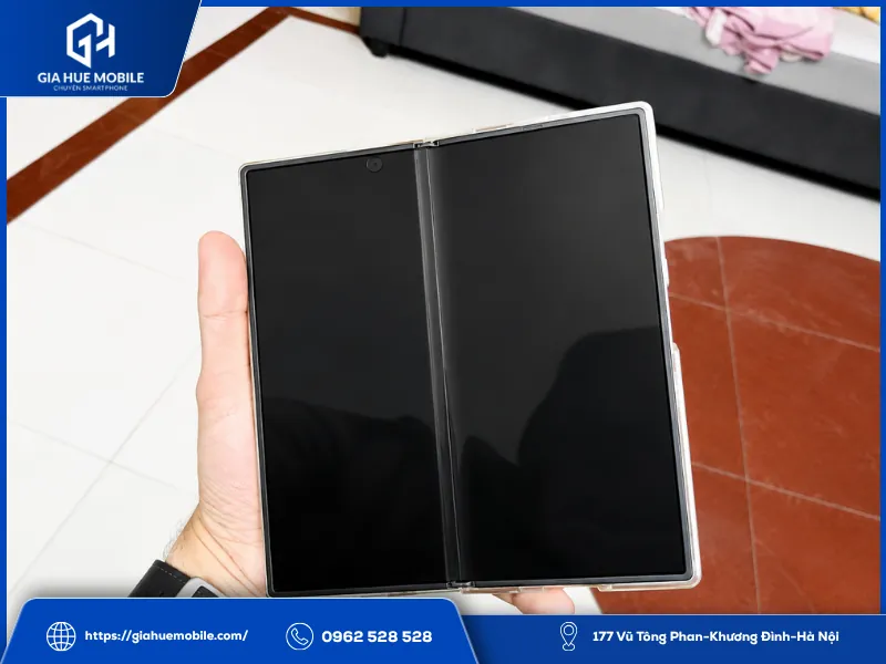 Sửa lỗi Samsung Z Fold 8 Ultra đen màn hình chính