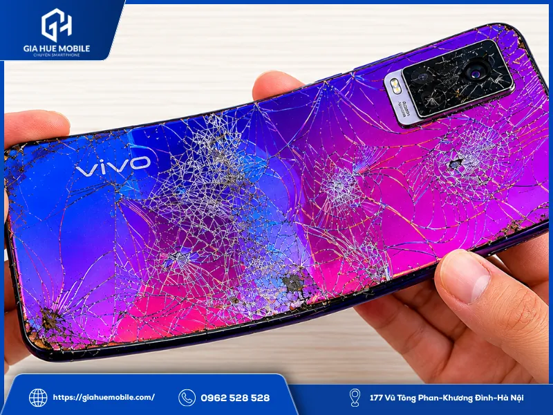 Điện Thoại Vivo Bị Biến Dạng Do Va Đập Mạnh