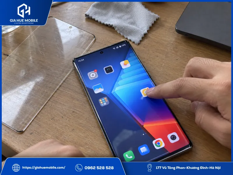 Kiểm tra iQOO 10 Pro bị liệt cảm ứng tại nhà bằng cách kéo biểu tượng