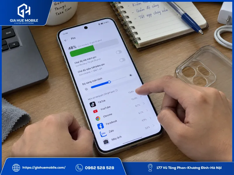 Điều chỉnh cài đặt và kiểm tra ứng dụng khi OPPO Reno 14 hao pin nóng máy sau thay màn