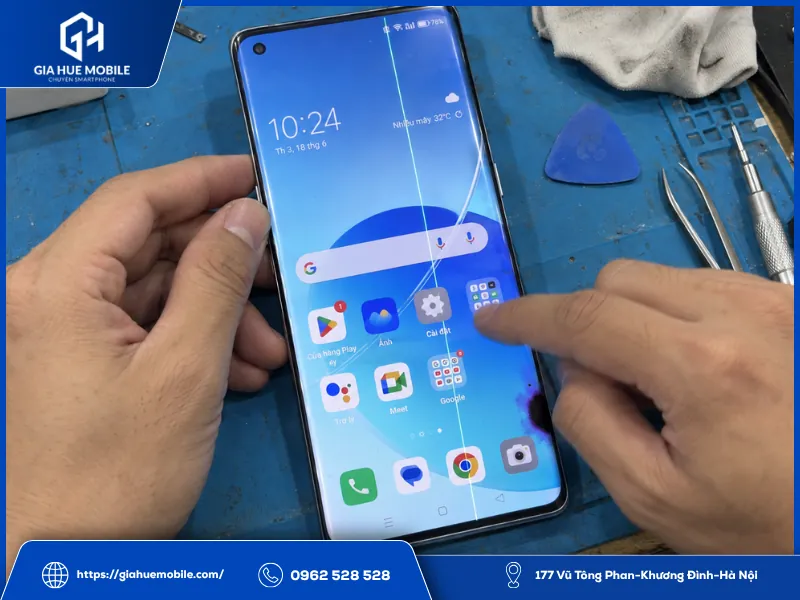 Kiểm tra OPPO Reno 6 Pro bị sọc và chảy mực màn hình