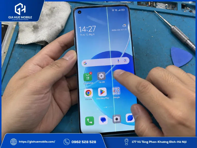 Kiểm tra điều kiện sửa sọc màn hình OPPO Reno 6 Pro giữ màn gốc