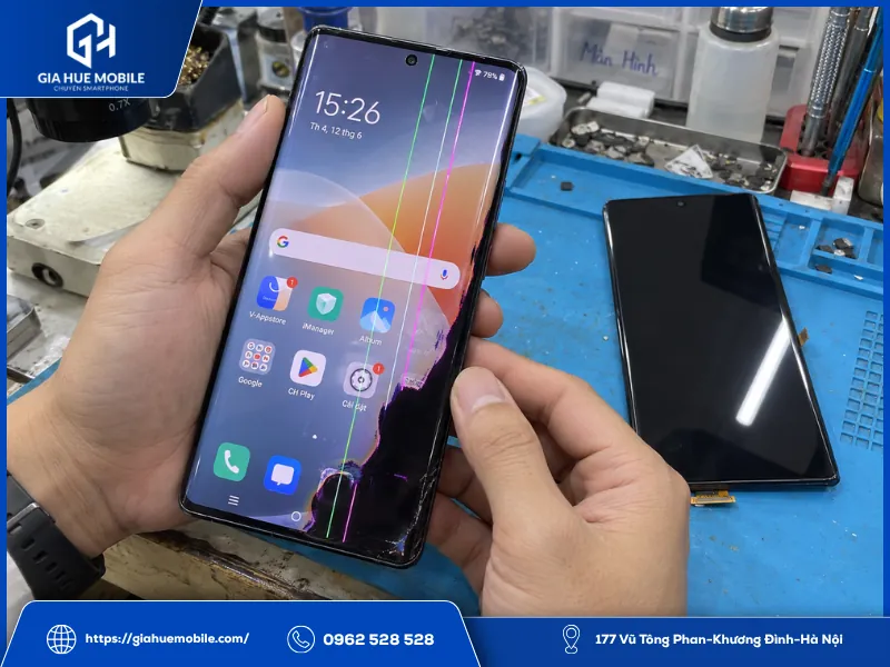 Vivo iQOO 8 Pro nhiều sọc và chảy mực cần kiểm tra thay màn