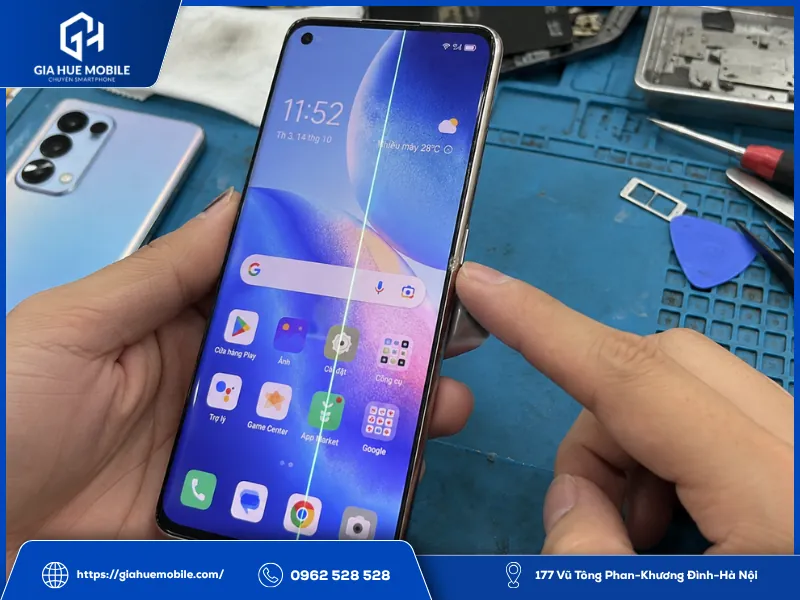 Kiểm tra mép va đập trên OPPO Reno 5 Pro bị sọc màn hình