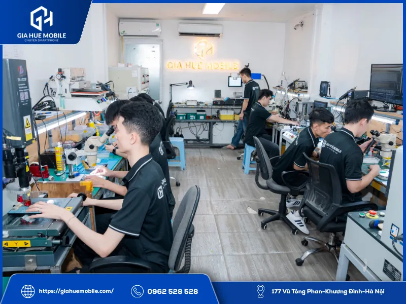 Quy trình xử lý màn hình sọc bằng laser tại Gia Huệ Mobile